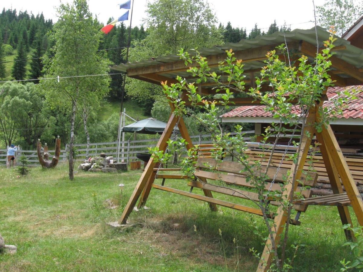 Podina Guest House Poiana Horea Eksteriør bilde